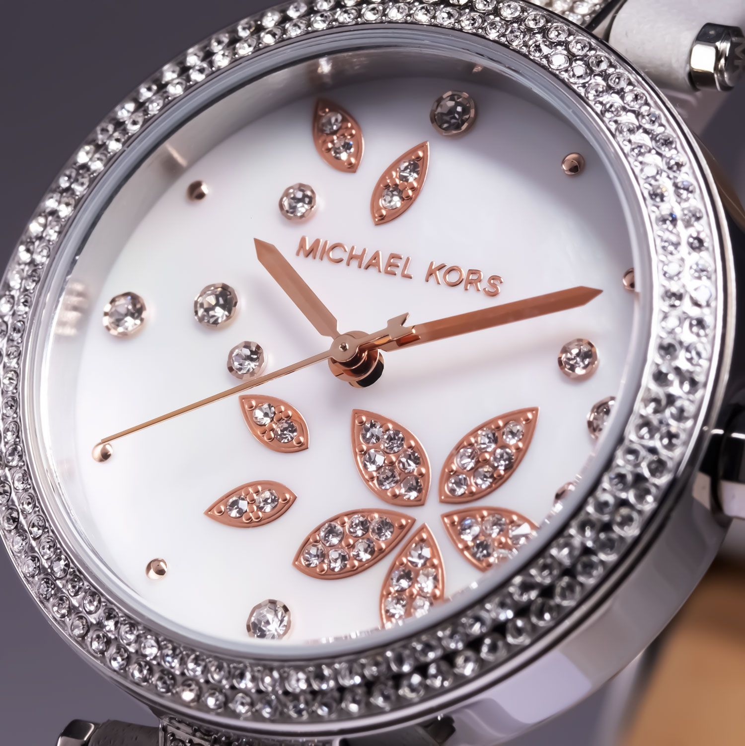 Michael Kors MK6807